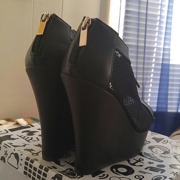 Black Wedged Booties - Picture 3 of 3